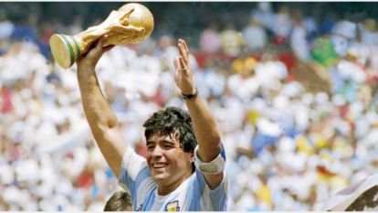 Futbol Efsanesi Maradona